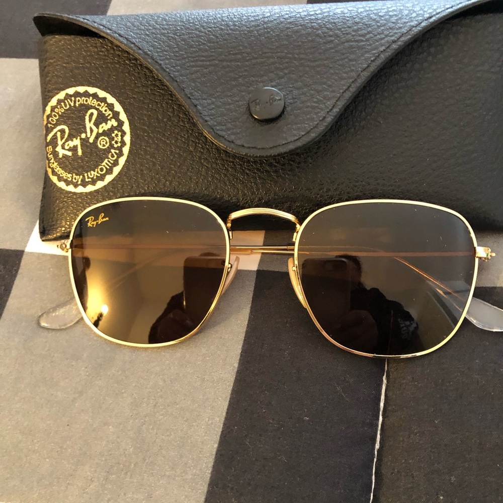 Almost new sunglasses